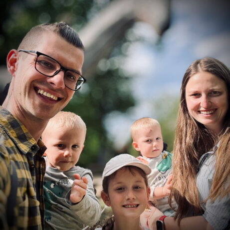 Sára, Lukáš a 3 pomocníčci